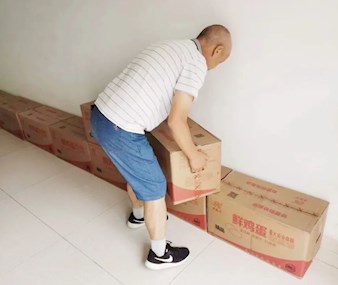7200枚鲜鸡蛋捐赠我市养老助残机构