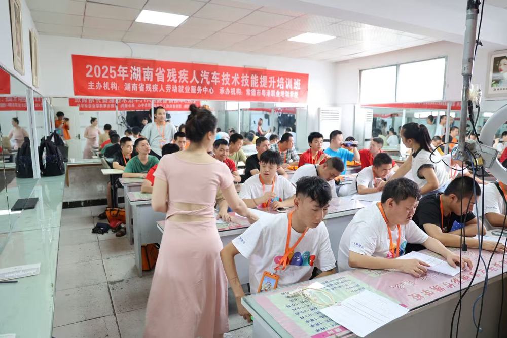 12a3c90bb44106b9e22a67f1d281c06a