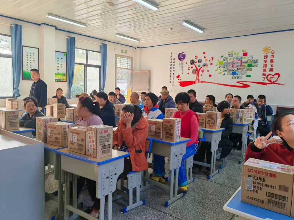 1ee8717acc9a9a7e15ffdf1c328dd272