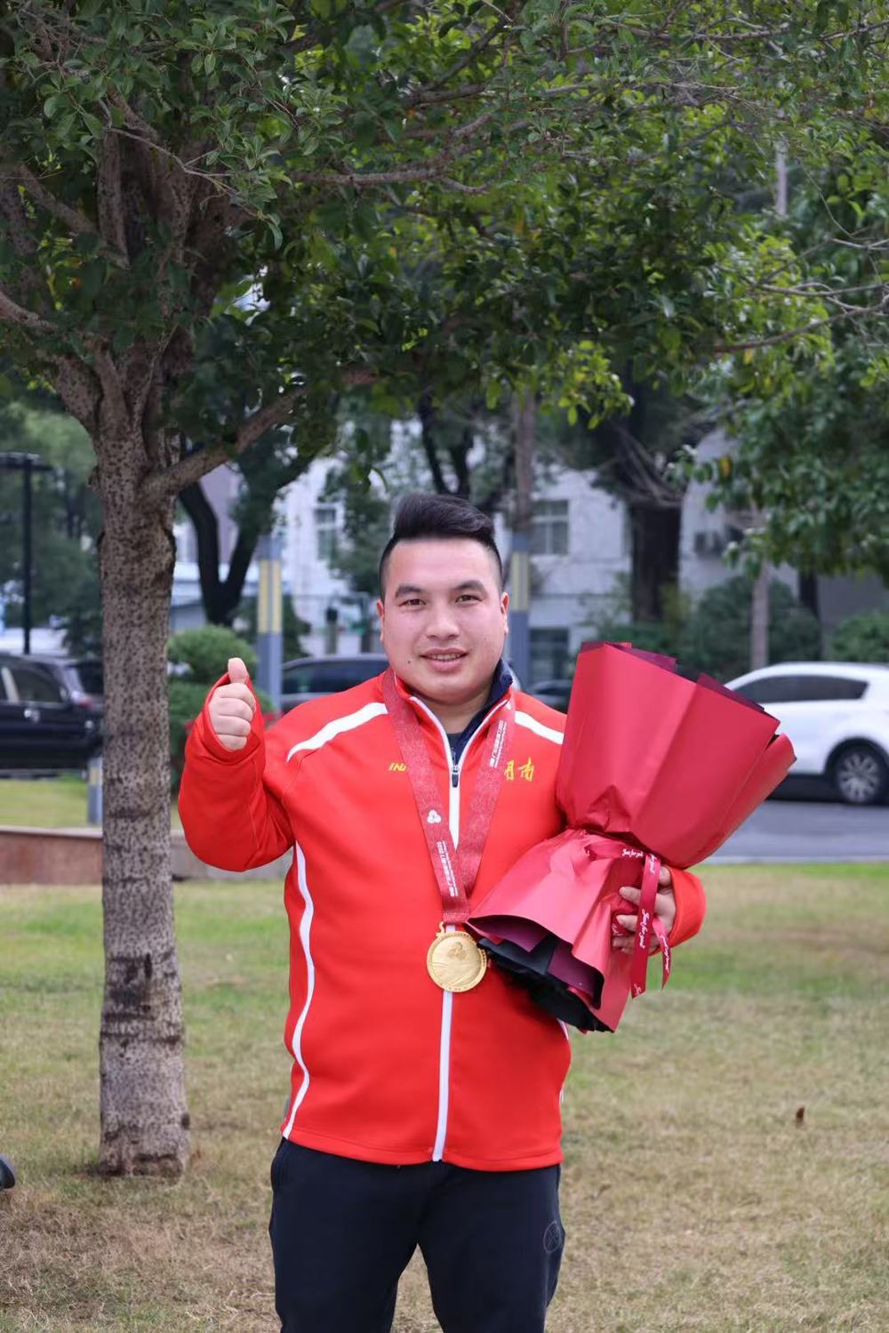 69e25691f2d17bf05e62302a16a6e754